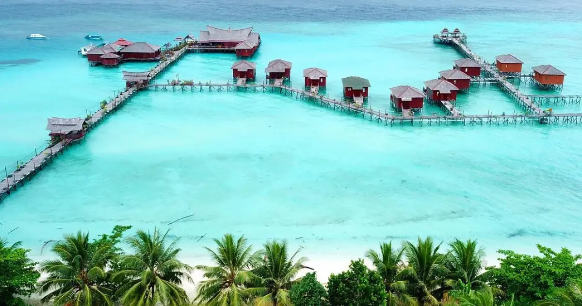 Derawan Island – Places – PT. Jagat Oriental Tours and Travel